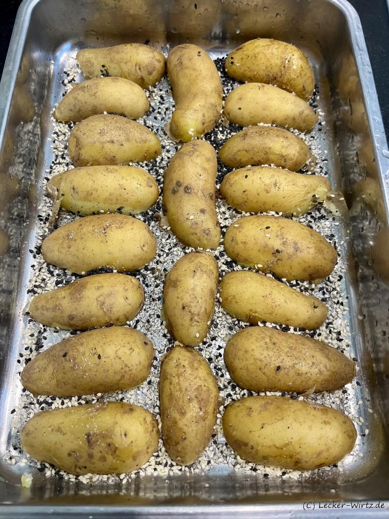 Sesam-Kartoffeln