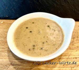 Rahmsauce mit grünem Pfeffer