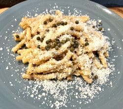 Pasta mit grüner Pfeffersauce