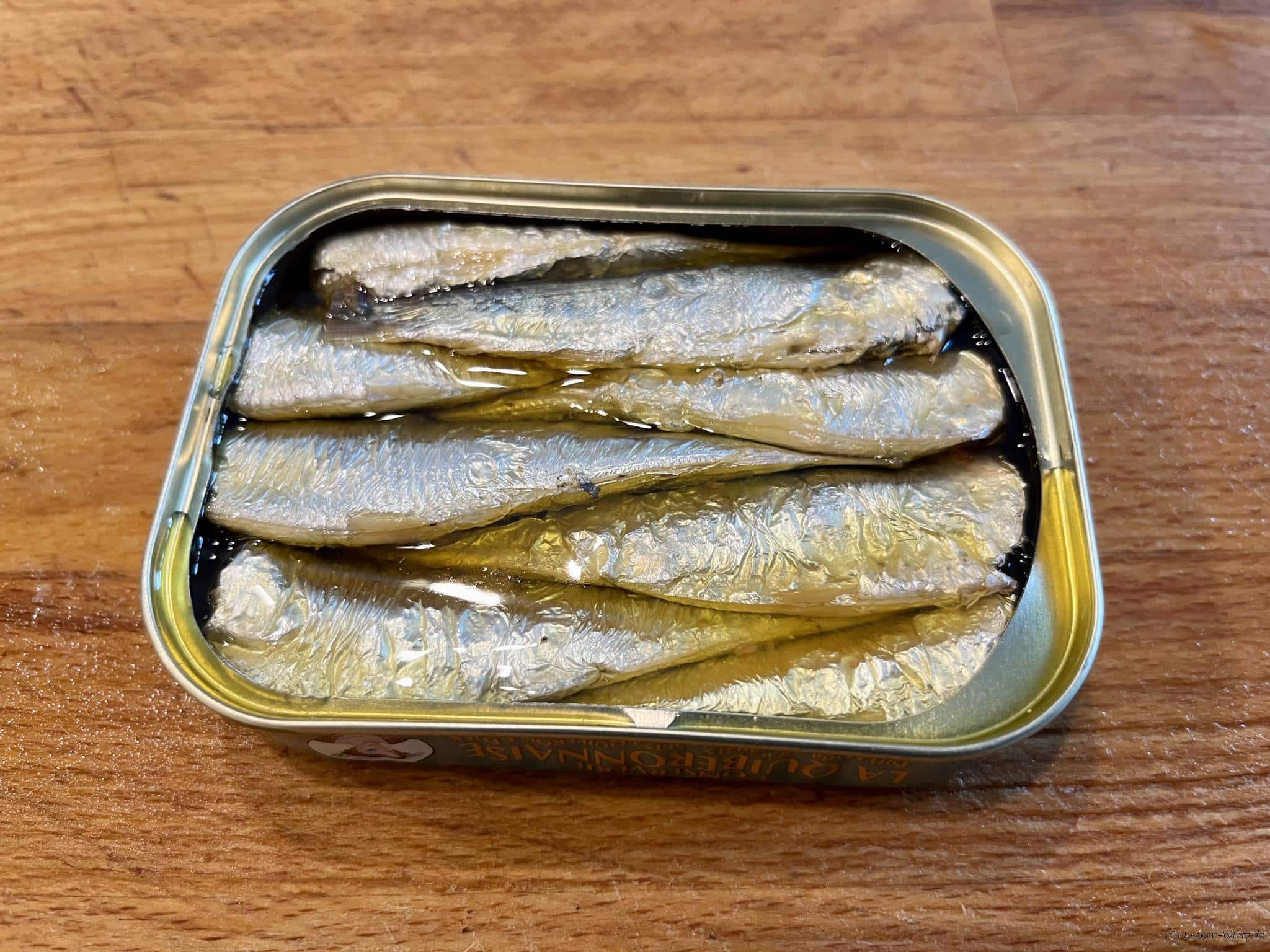 Spanischer Tomaten-Sardinen-Salat