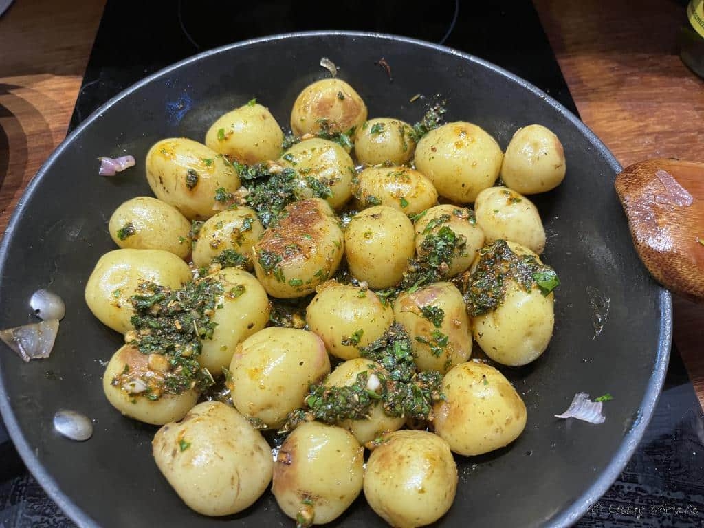 Pommes de terre frites - französische Bratkartoffeln