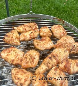 Marinierte Hühnchenbrust vom Schwenkgrill