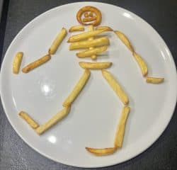 Skelett Pommes zu Halloween