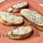 Crostini al Parmigiano e Timo