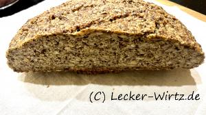 Mehrkornbrot im Anschnitt