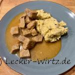 Wiener Kalbsrahmgulasch mit Polenta