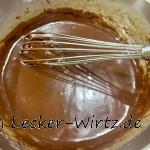 Schokolade im Wasserbad erhitzen