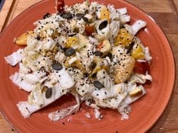 Chinakohlsalat mit geröstetem Sesam