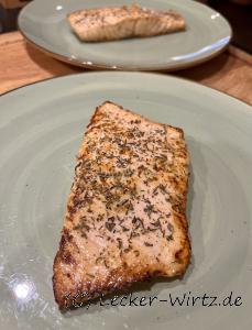 Gebratener Lachs mit Thymian
