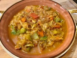 Sauerkrautsuppe mit Paprika