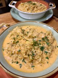 Sauerkrautsuppe mit Wirsing