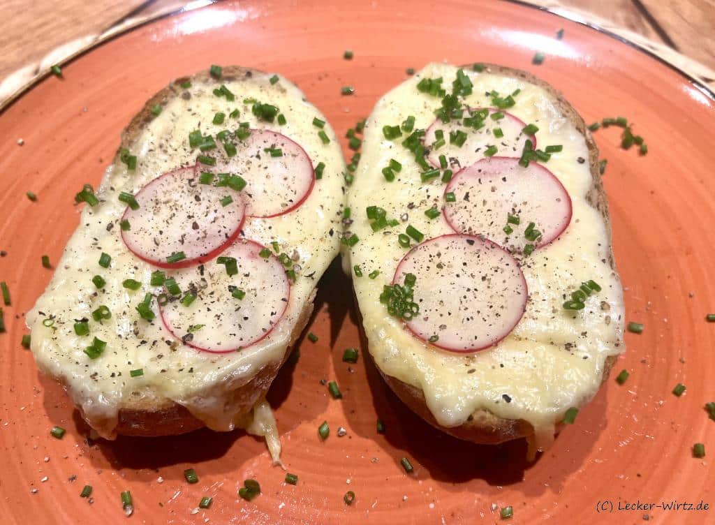 Kölsche Pizza - Halven Hahn gebacken