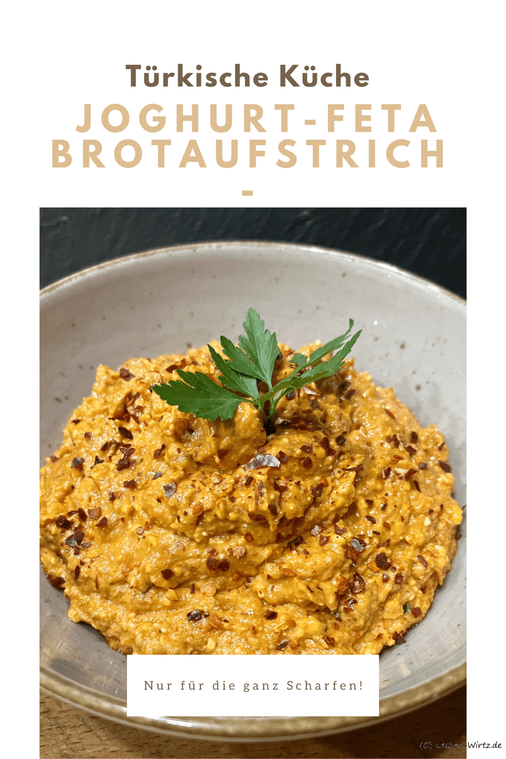 Scharfer Joghurt-Feta Brotaufstrich – yoğurt-peynir ezmesi