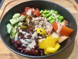 Leckere Thunfisch Bowl