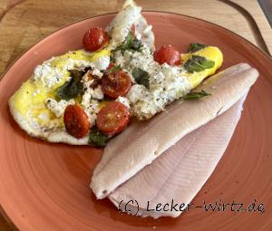 Feta-Rührei mit Forellenfilets