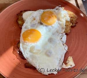 Rösti mit Mozzarella und Spiegelei