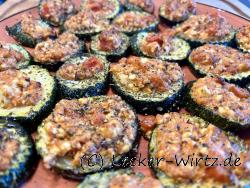 Zucchini mit Feta und Tomate - Antipasti