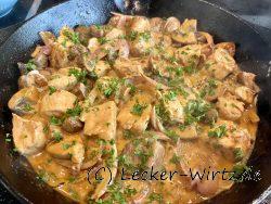 Hühnchengeschnetzeltes mit Pilzen