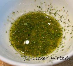 Dressing mit Minze und Zitronenmelisse