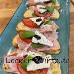 Crostini Prosciutto-Ricotta Salata