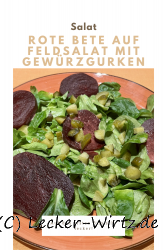 Rote Bete auf Feldsalat mit Gewürzgurken