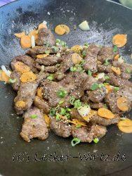 Asiatisches Rindfleisch aus dem Wok – zum vollständigen Rezept