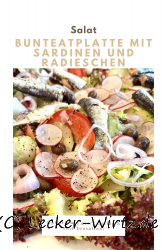 Bunte Salatplatte mit Sardinen und Radieschen