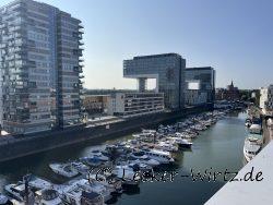 Rheinauhafen in Köln mit Kranhäusern