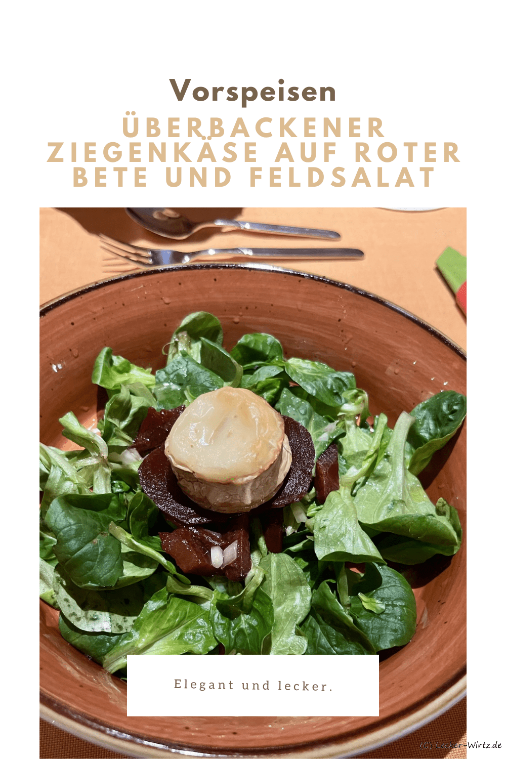 Überbackener Ziegenkäse auf roter Bete und Feldsalat