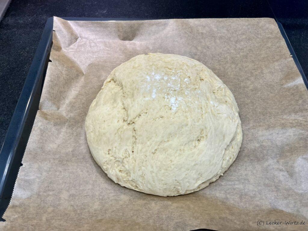 Pogne de Romans - Teig zur Kugel formen