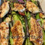 Grüner Spargel aus dem Ofen mit Chili-Chicken