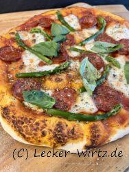 Pizza salsiccia é asparagi